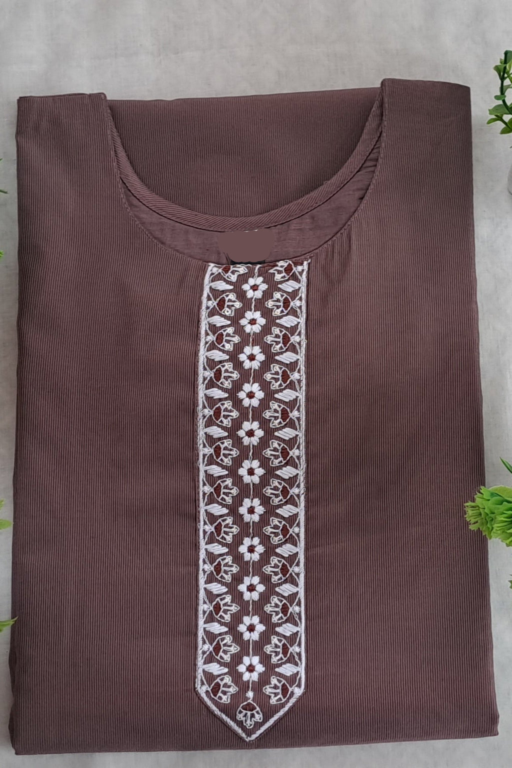 Women’s Burgundy Kurta.