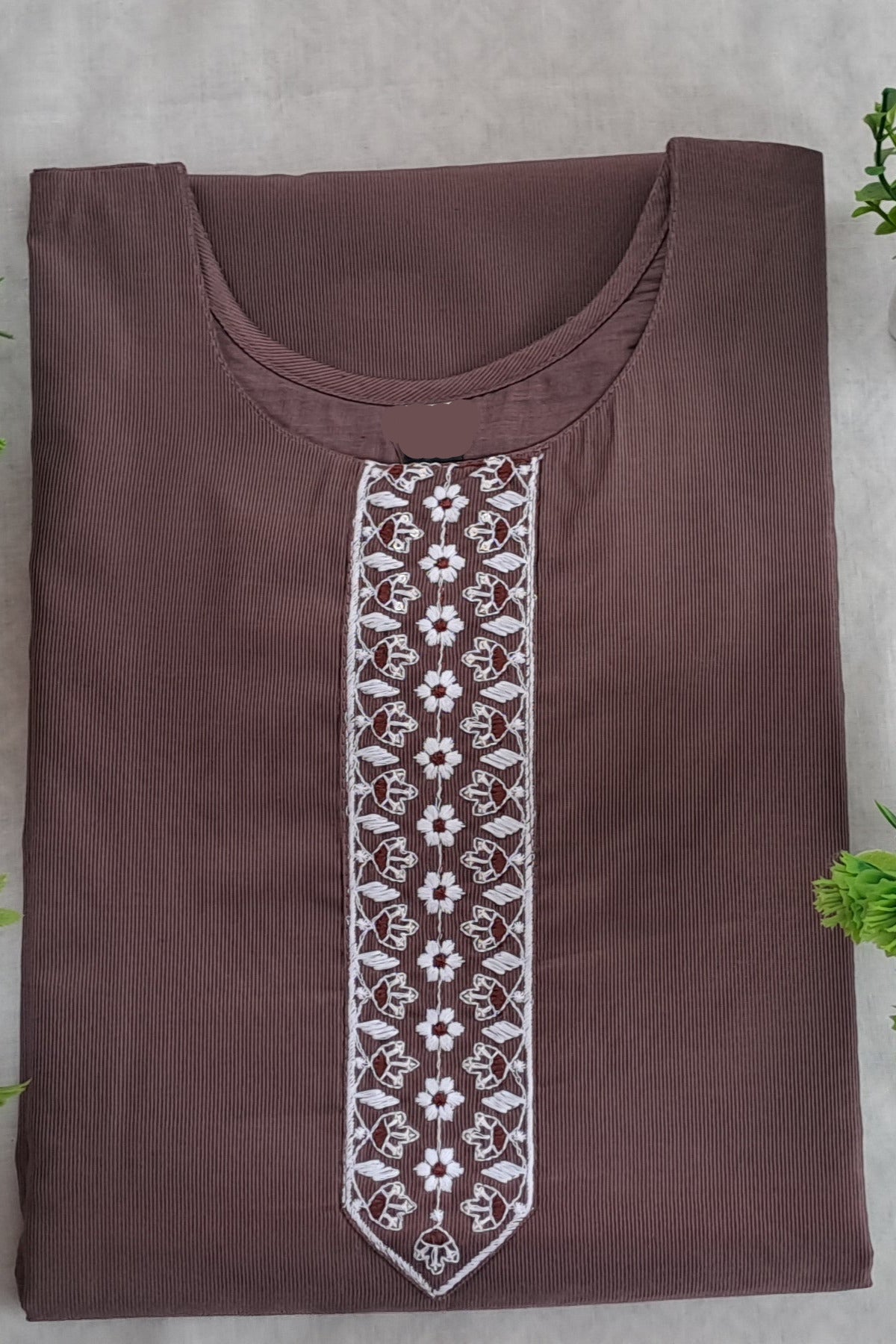 Women’s Burgundy Kurta.